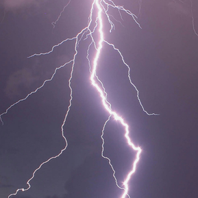 Þórr's Weapons & Gear: A Cosmic Electrical System?