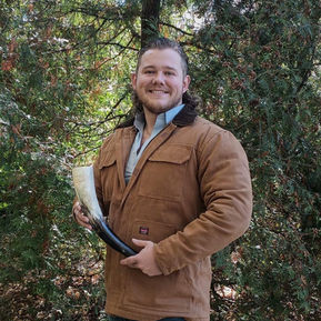 Dan Borden of Ohio, the newest apprentice Folkbuilder for the Þórshof District