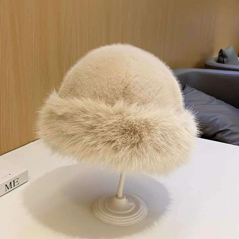 Thumbnail: Elegant Ladies Fur Hat Stylish Hair Covering