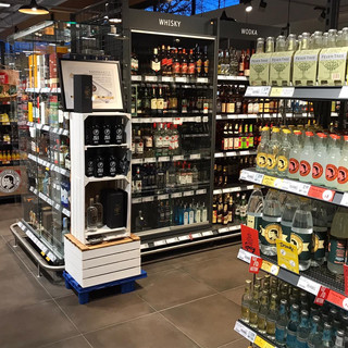 Produktpräsentation Out-of-Home? Kein Problem. Mit Holzkisten lässt sich fast alles umsetzen.