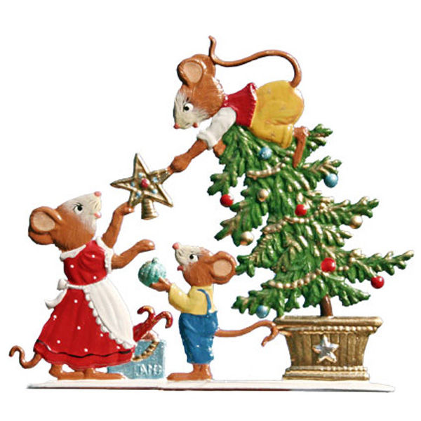 Mouse Family Decorating Tree