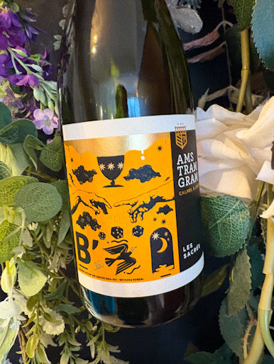 Photo of the front label of the Ams Tram Gram Les Sacres Blanc