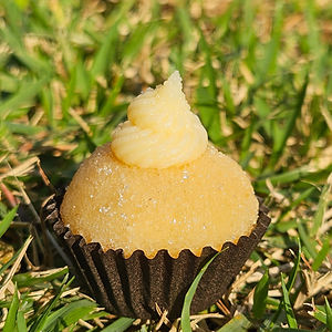 Brigadeiro Branco com Limão Siciliano