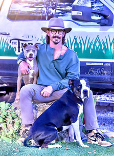 Luxury landscaping with sod, irrigation, artificial turf, pavers, and outdoor living by Turf Tailors in Fort Walton Beach, Destin, Santa Rosa beach, Niceville.