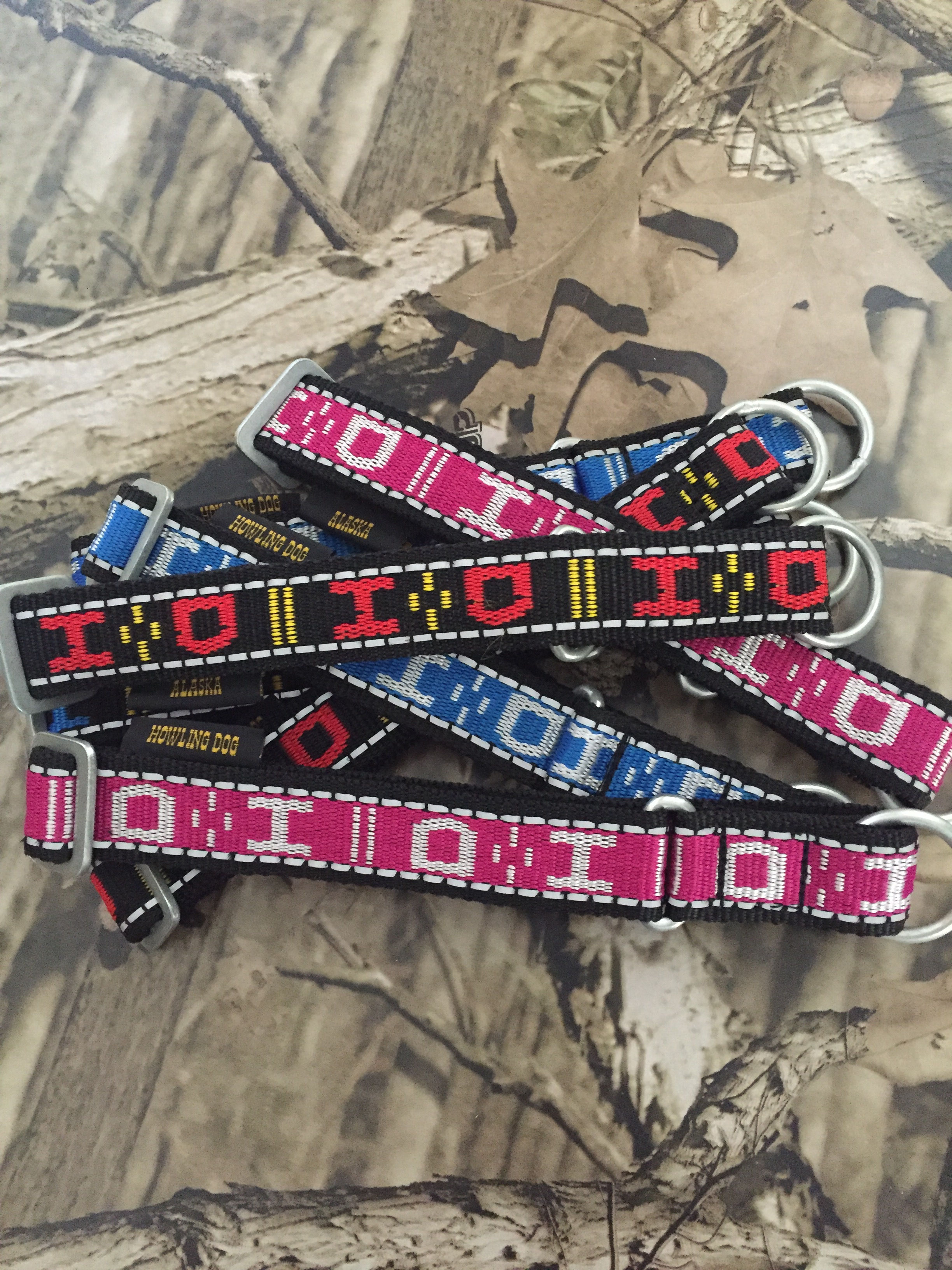 HOWLING DOG Standard Collars