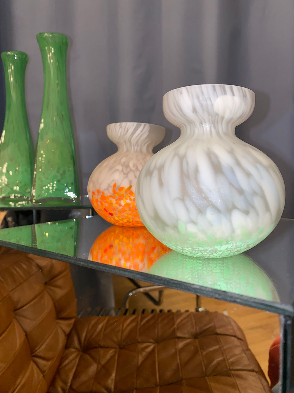 Thumbnail: Small vases with confetti pattern