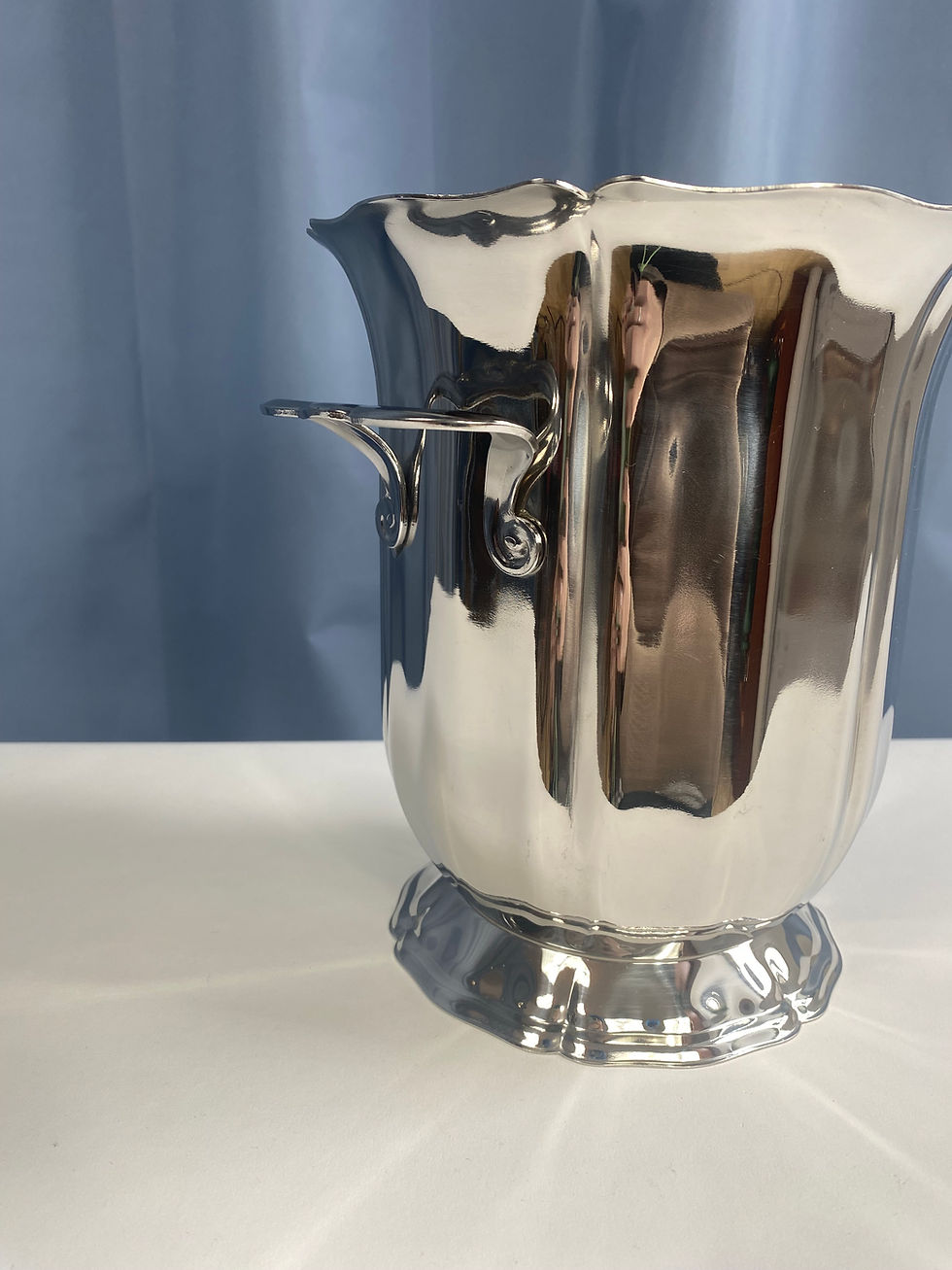 Thumbnail: Guy Degrenne Champagne Cooler