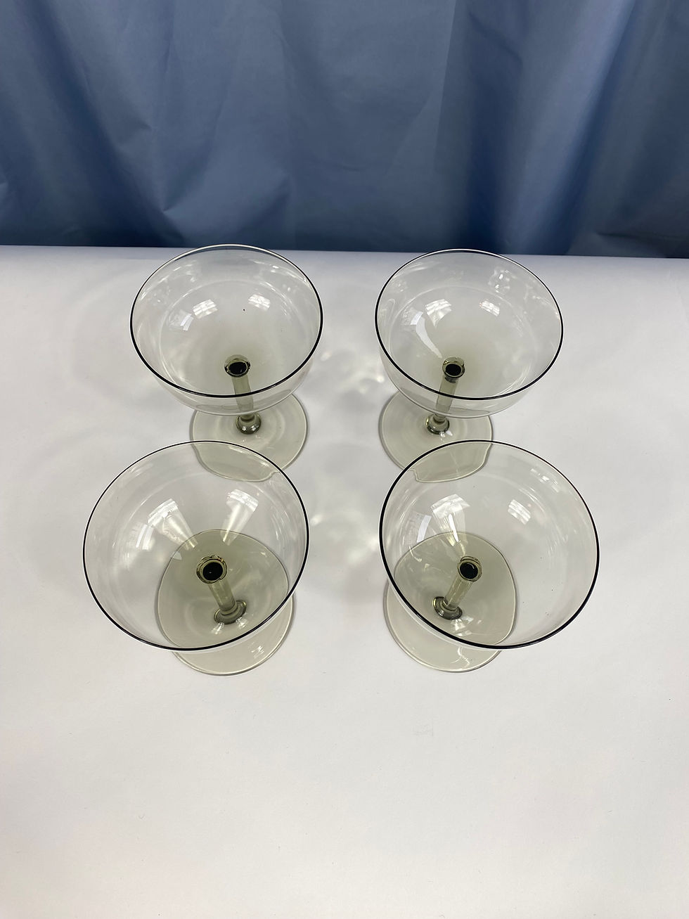 Thumbnail: Set of 4 Champagne Coups