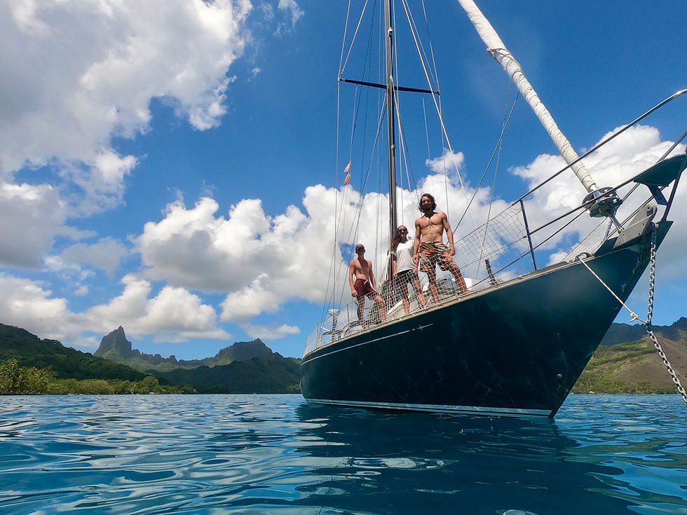 Le voilier à Tahiti
