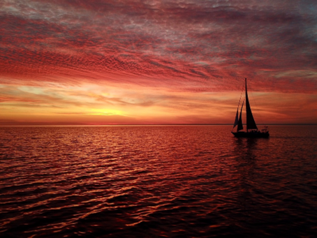 De Tahiti à Québec à la voile contre vents et courants.