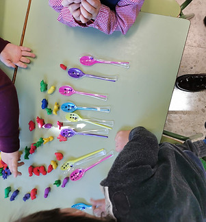 ASOCIACIÓN GRAFÍA CANTIDAD.jpg