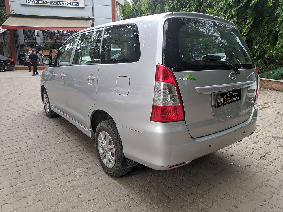 Thumbnail: Toyota Innova GX with Airbag 2013 (2012-2013) Back Left view | Used Car Dealer | Sachdeva Motors