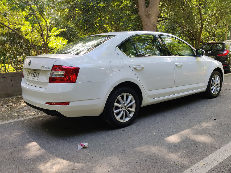 Thumbnail: Skoda Octavia Elegance AT 1.8 2016 (2013-2017) Rear view | Used Car Dealer | Sachdeva Motors