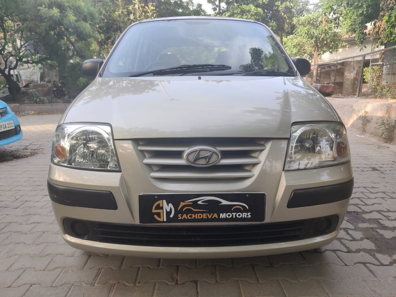 Hyundai Santro Xing GLS 2011