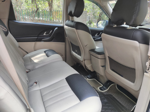 Mahindra XUV500 W6 2017 Best Certified Used Cars in Delhi, India