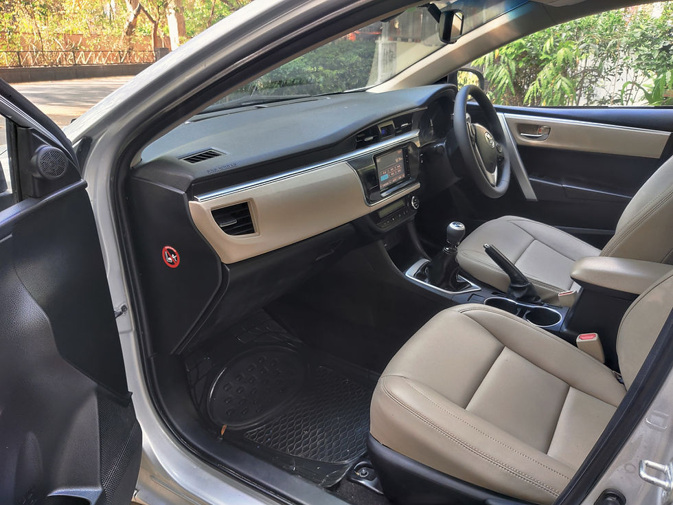 Thumbnail: Toyota Corolla G Manual (2014-2017) Interior View | Certified Used Cars in Delhi, India