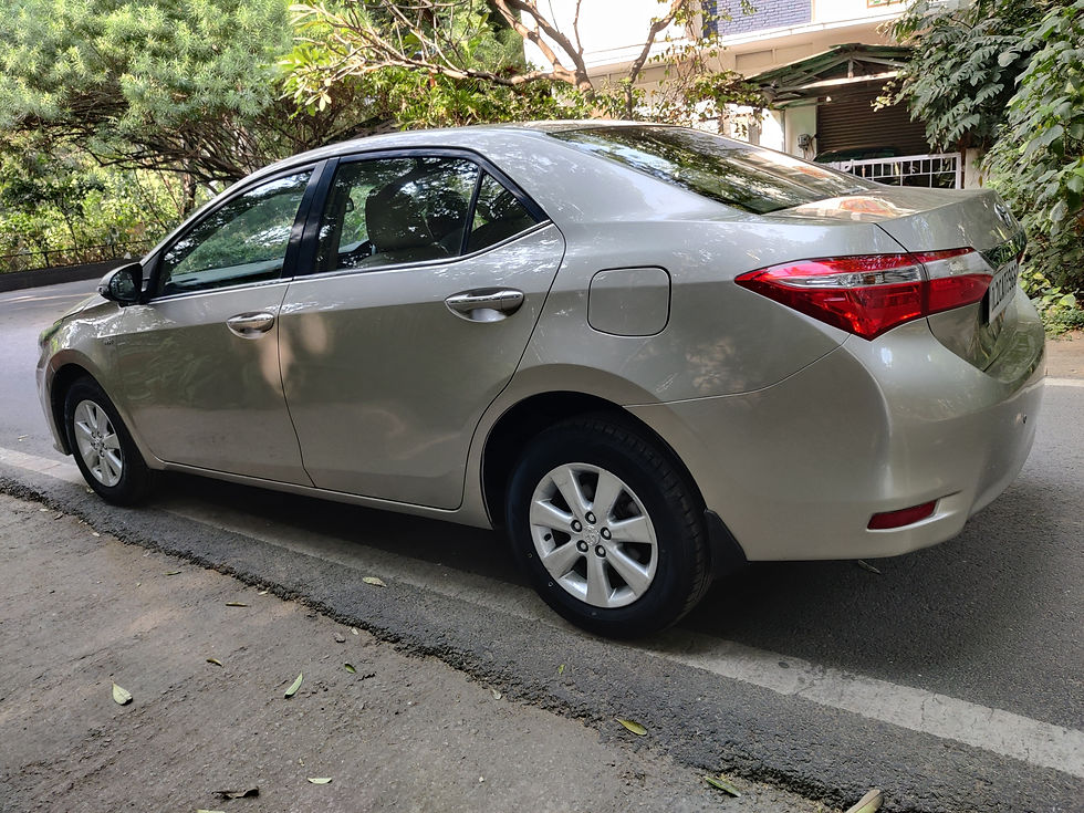 Thumbnail: Toyota Corolla Altis G (2014-2017) Back View | Certified Used Cars in Delhi, India