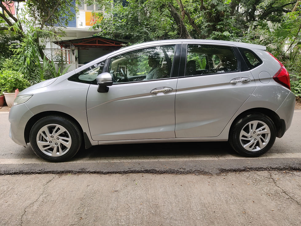 Thumbnail: Honda Jazz VX CVT 2018 (2018-2020) Side View | Certified Used Cars in Delhi, India | Sachdeva Motors