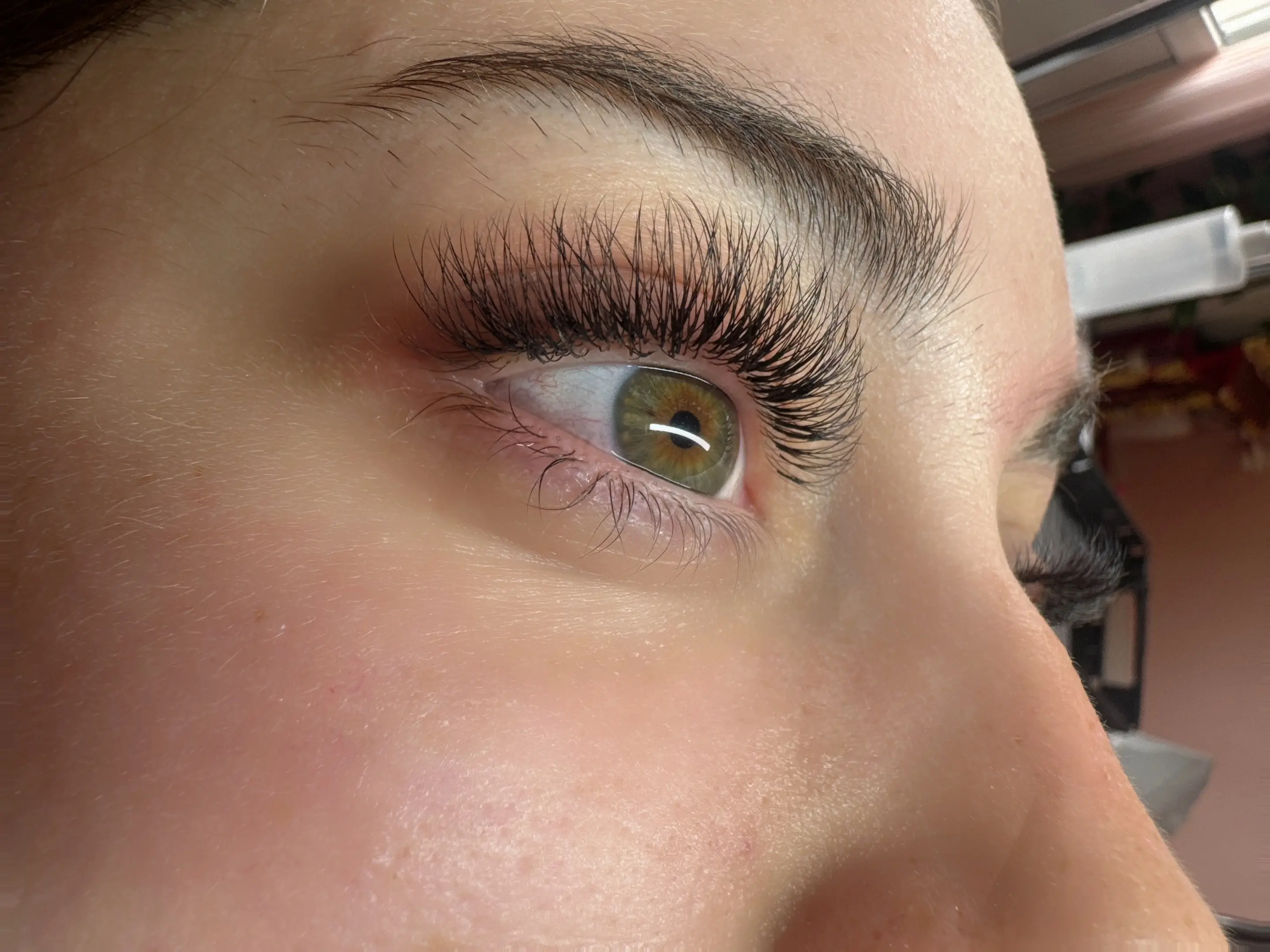 extension de cils volume mixte chez Tina Beauté à Mulhouse