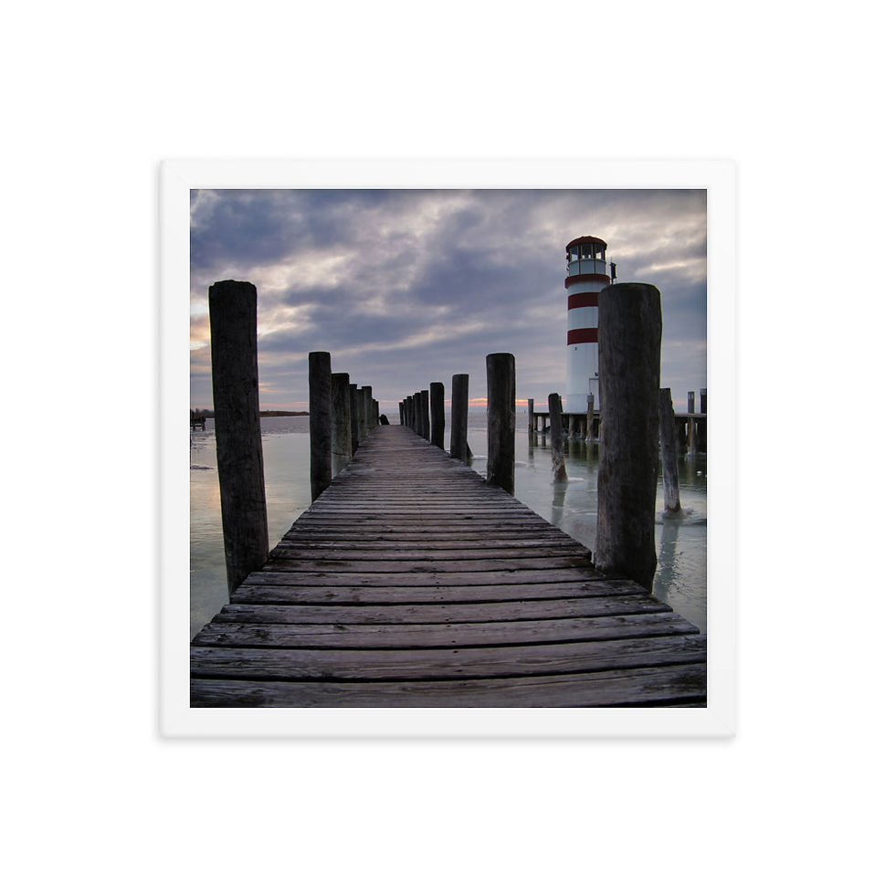 Miniaturbild: Gerahmter Poster: "The Lighthouse at the Lake"
