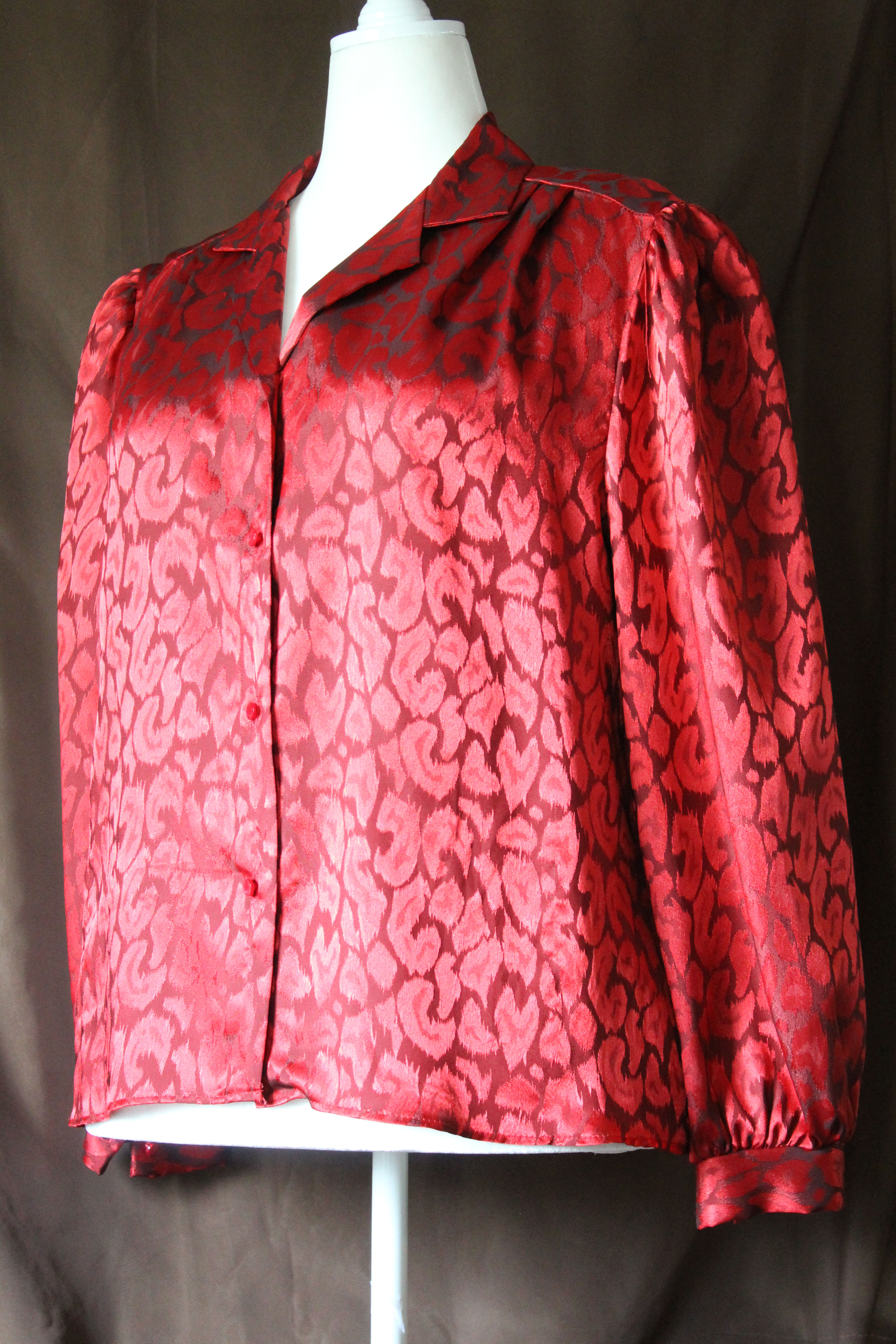 Zalerno International Sportswear Red Blouse