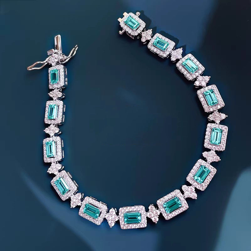 Emerald Royale Necklace