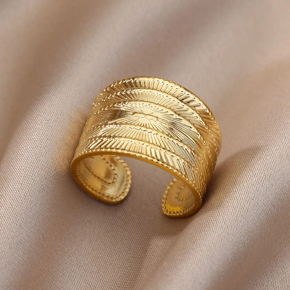 Thumbnail: Golden Serpent Ring