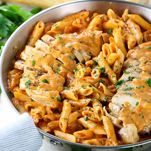 Vodka Sauce With Grilled Chicken Pasta
