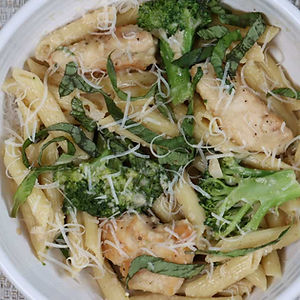 Broccoli & Chicken Pasta