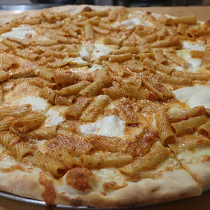 Rigatoni Vodka Pizza