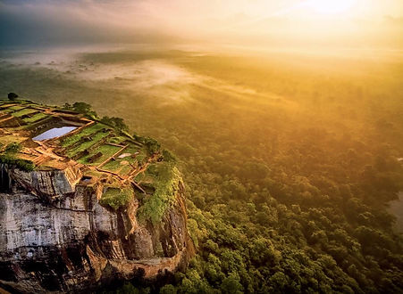 SIGIRIYA LION ROCK.jpg