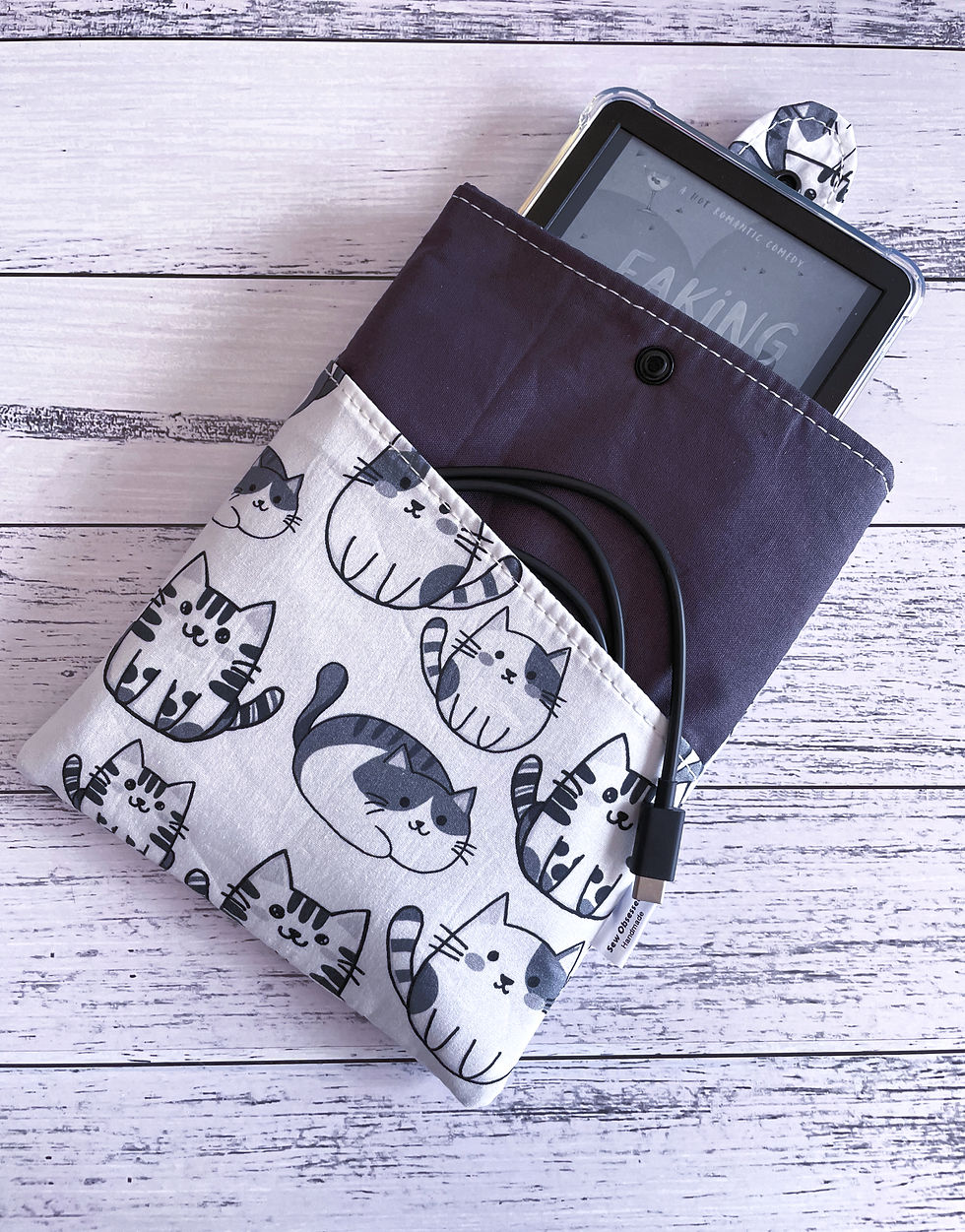 Thumbnail: The Curious Cat Sleeve