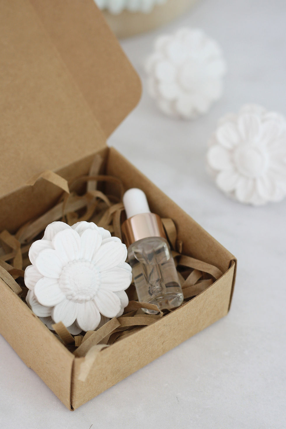 Ambientador de Carro em Gesso - Flor Perfumada - 01