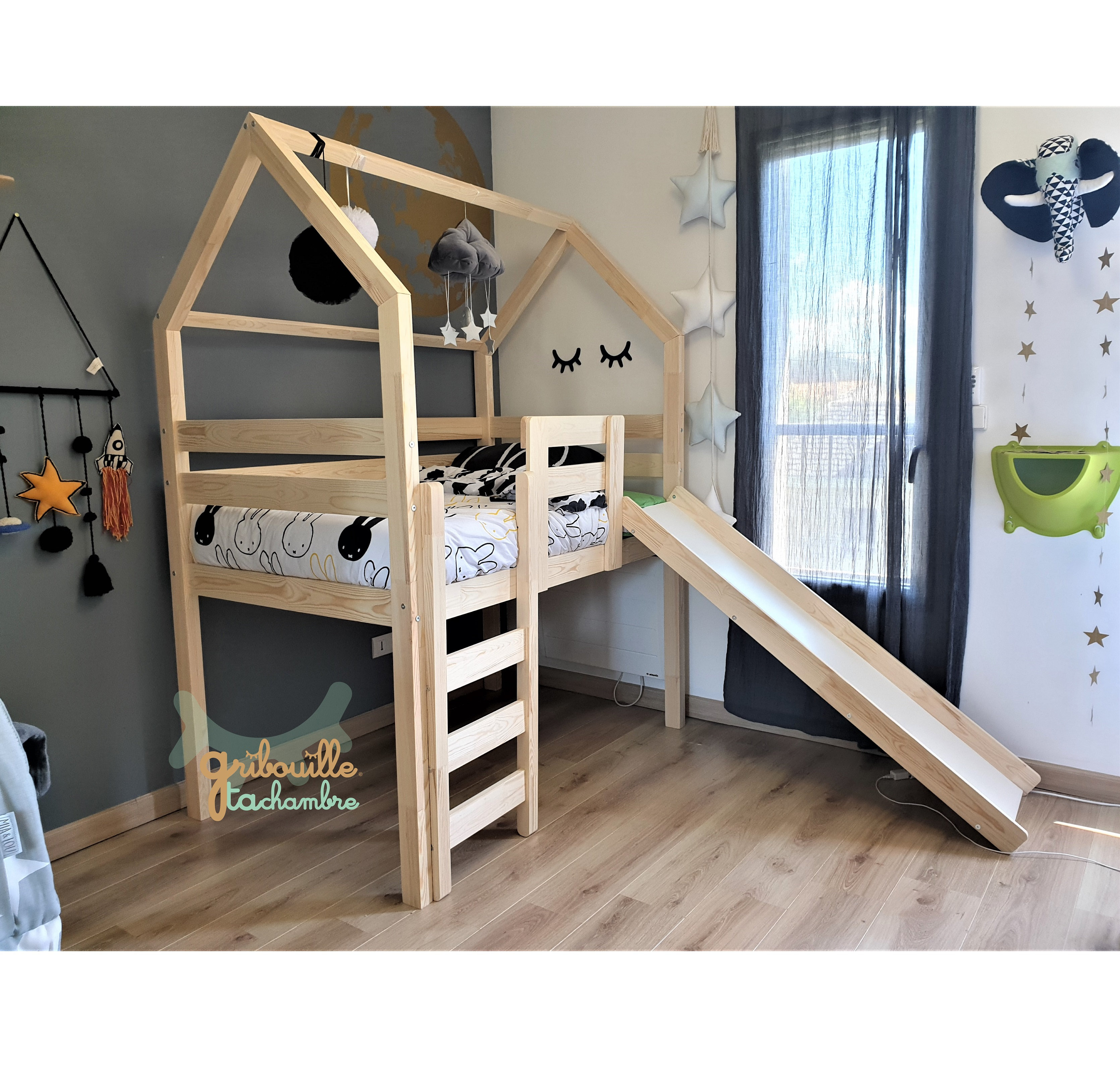 Lit piloti toboggan Clearance