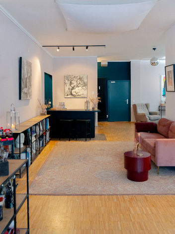 Eventlocation Kunstatelier München
Firmenevent Location München Haidhausen
Kunstatelier Eventlocation München