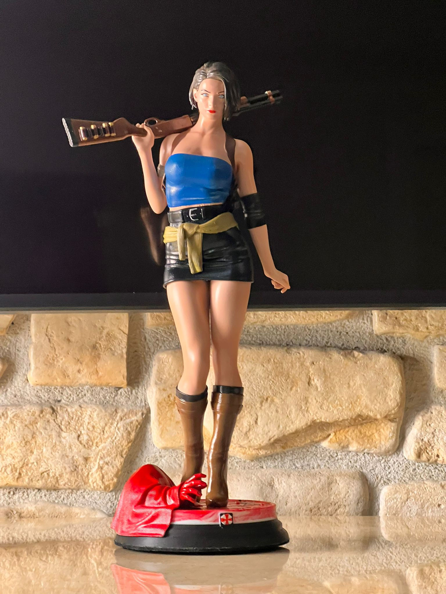 Action Figures Resident Evil JILL VALENTINE  35 CM 3d DIPINTA