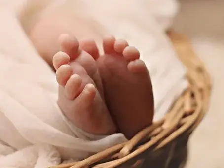 BEBE QUE HABÍA SIDO DECLARADA MUERTA DESPERTÓ DURANTE EL FUNERAL EN PARAGUAY