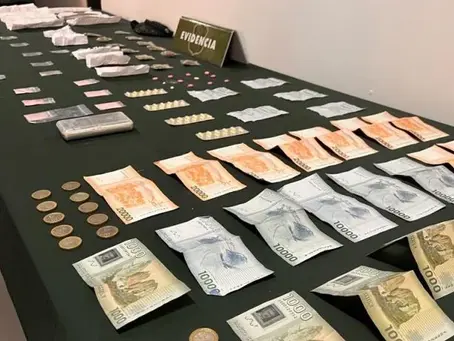 DETIENEN A HOMBRE QUE VENDÍA HONGOS ALUCINÓGENOS A UNIVERSITARIOS