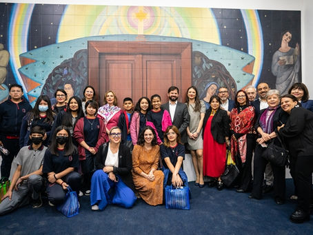 EMBAJADA DE MÉXICO EN CHILE DONA MURAL DE GABRIELA MISTRAL
