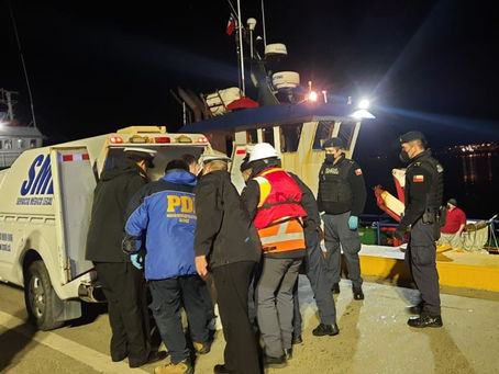 MUJER BUZO MUERE MIENTRAS REALIZABA LABORES EN CULTIVO SALMONERO