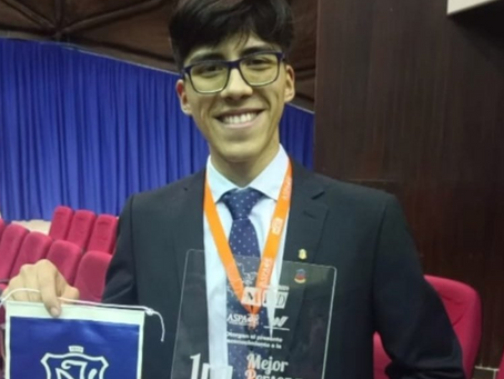 ESTUDIANTE CHILENO SE CORONA COMO EL “MEJOR ORADOR” EN MUNDIAL DE DEBATE HISPANO