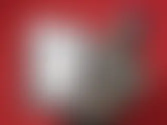 MUJER ROMPE RECORD GUINESS DE TATUAJES: TIENE EL 99,8% DE SU CUERPO CUBIERTO