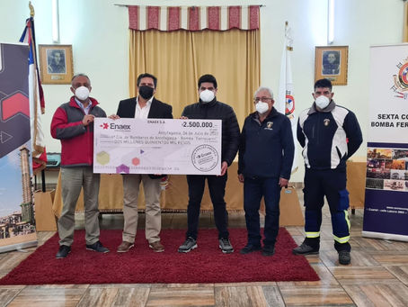 ENAEX MEJILLONES DONÓ 2 MILLONES Y MEDIO A LA SEXTA COMPAÑÍA DE BOMBEROS DE ANTOFAGASTA