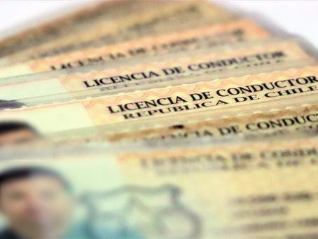 APRUEBAN AMPLIAR PERIODO PARA RENOVAR LICENCIAS DE CONDUCIR QUE VENCEN EN 2022, 2023 Y 2024