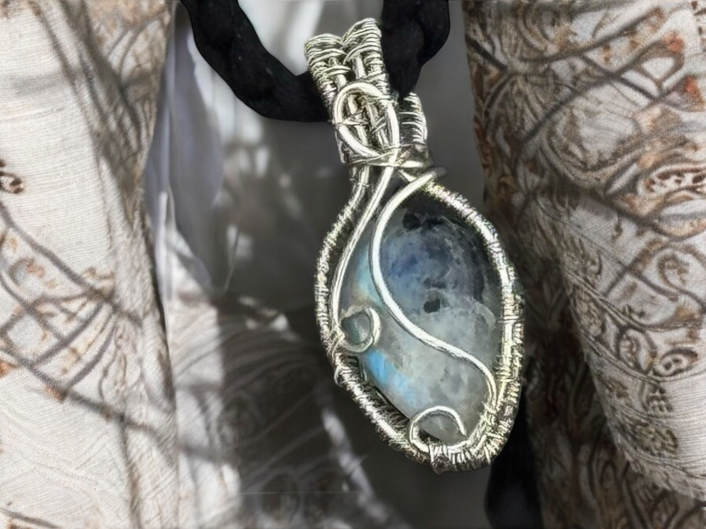 Dainty Sterling Silver Moonstone pendant