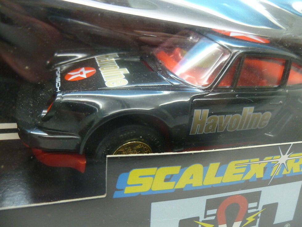 Thumbnail: Scalextric C124 Havoline Porsche 911 mint unused