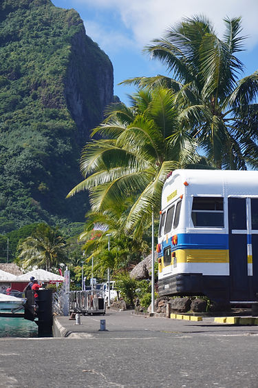 Immersion dans la culture polynésienne lors de voyages authentiques à Bora Bora, en Polynésie française