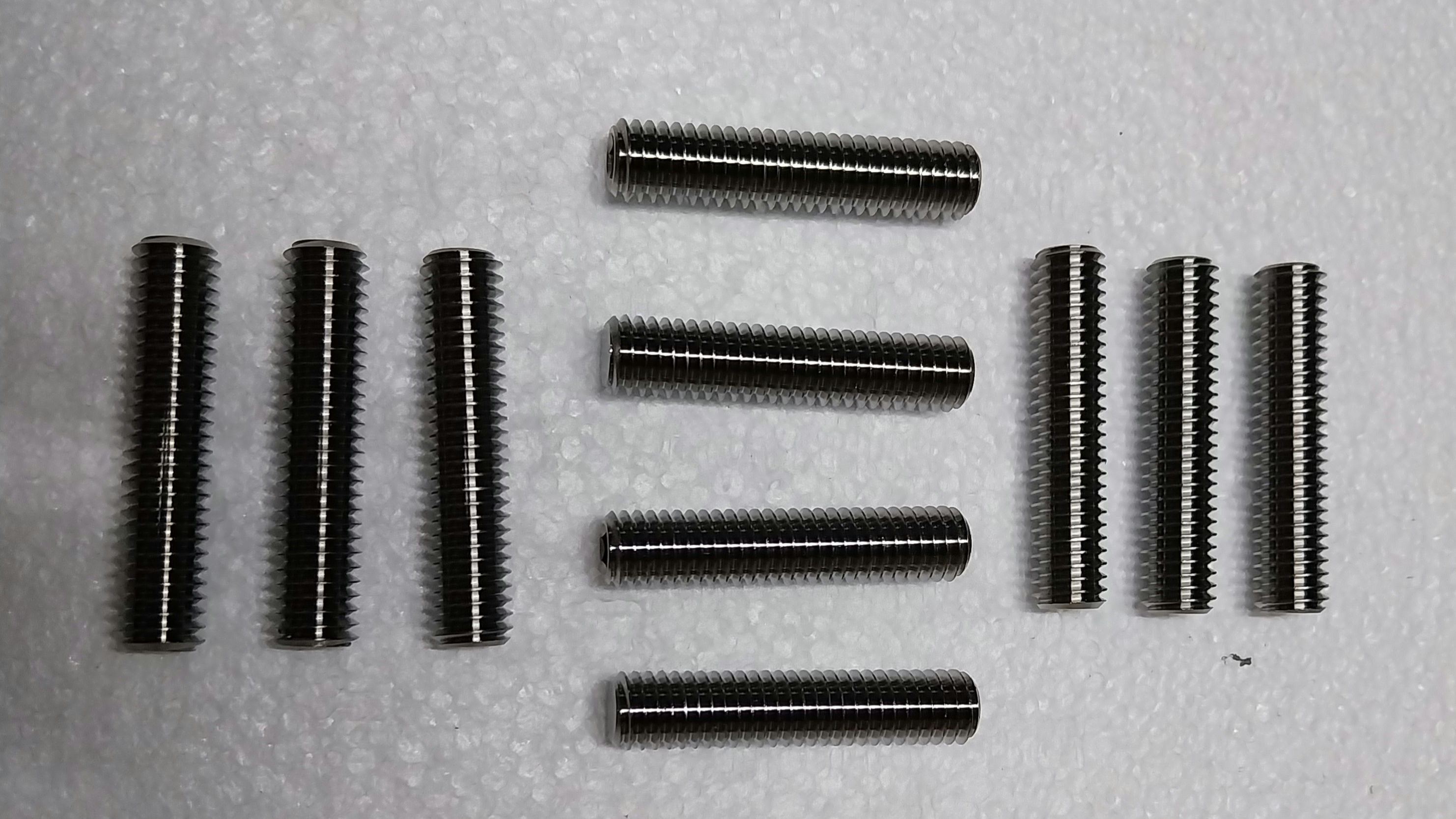 Rear Cover Allen Keyed stud Kit