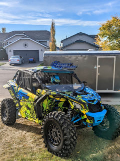 signature slayer 2023 Barrett Hepburn Design Can-Am maverick X3 octane blue manta green ch