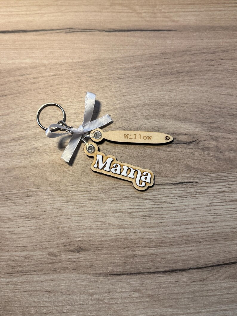 Mama Keyring - Wooden and acrylic mum/gran/aunt keyrings